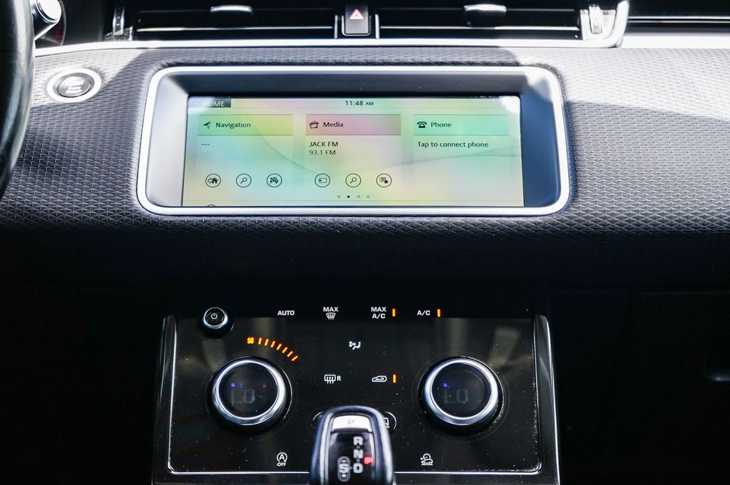 Thumbnail: 2020 Land Rover Range Rover Evoque - 12