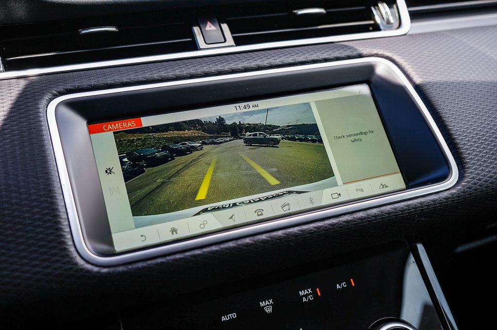 Thumbnail: 2020 Land Rover Range Rover Evoque - 22