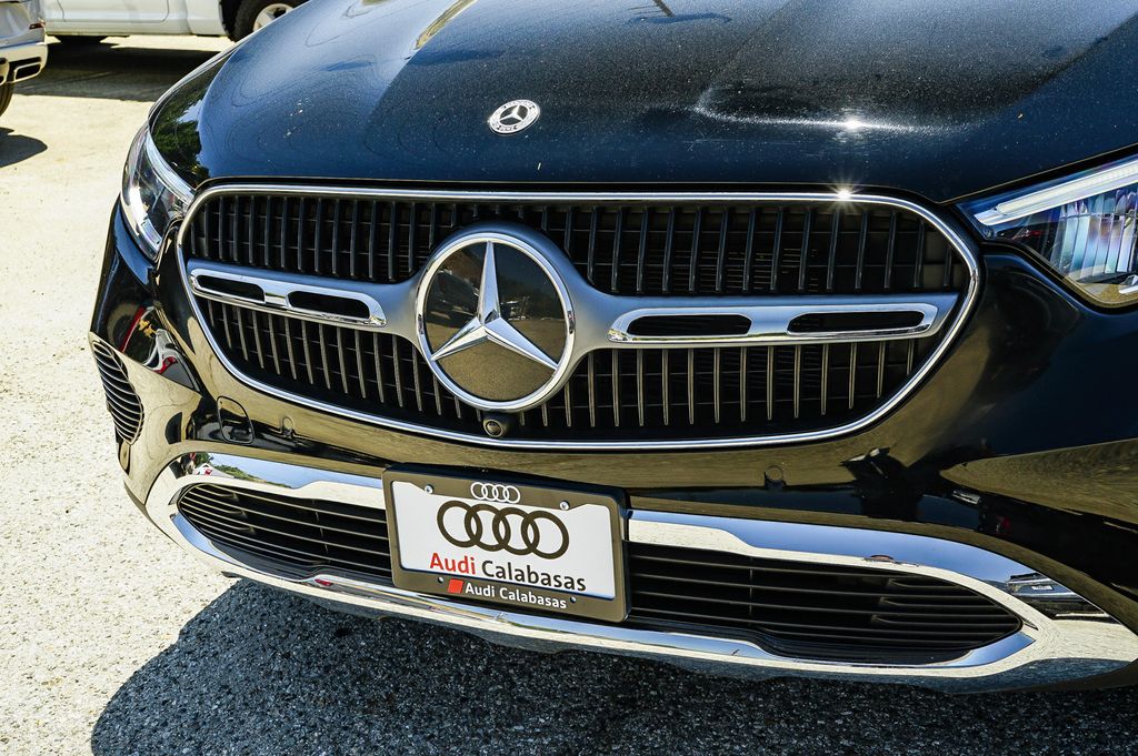 Thumbnail: 2024 Mercedes-Benz GLC - 6