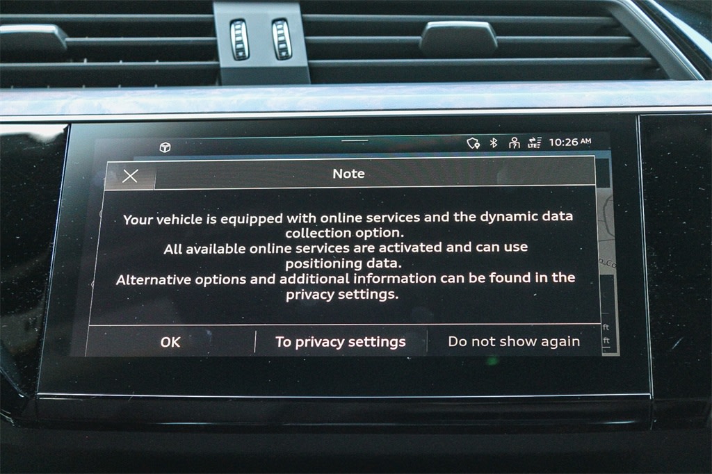 2022 Audi e-tron Premium 22