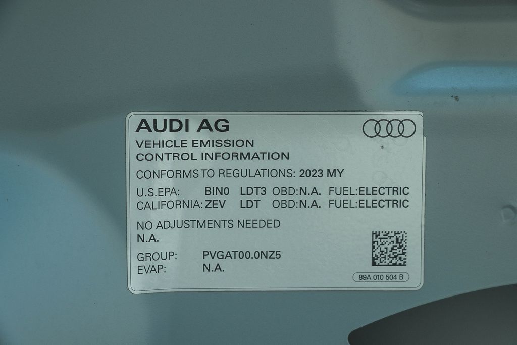 Thumbnail: 2023 Audi Q4 e-tron - 18