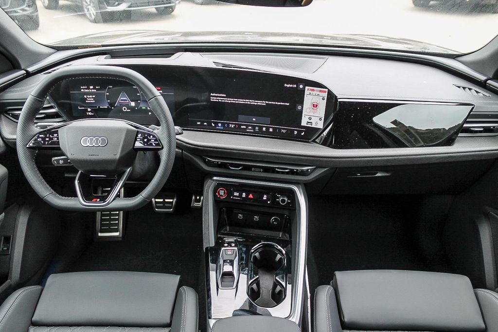 Thumbnail: 2025 Audi SQ5 - 2
