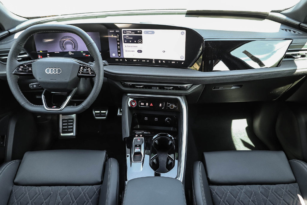 Thumbnail: 2026 Audi SQ5 - 2
