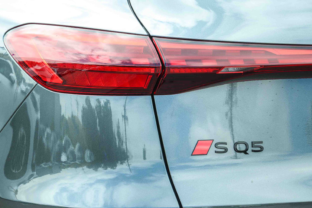 Thumbnail: 2026 Audi SQ5 - 22