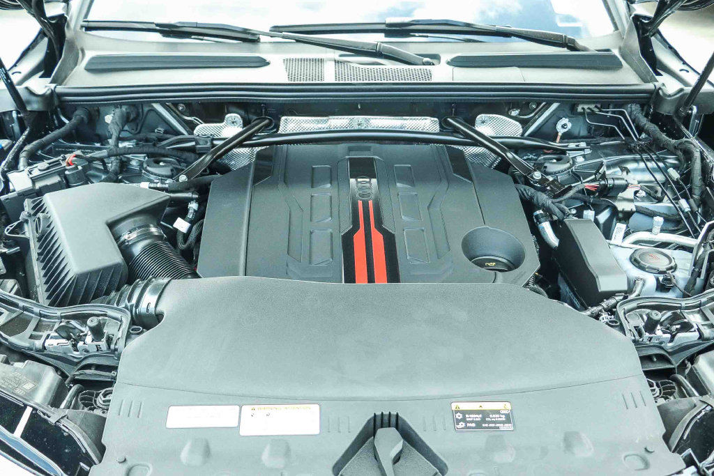 Thumbnail: 2026 Audi SQ5 - 7
