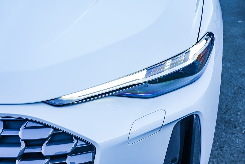 Thumbnail: 2025 Audi Q5 - 21
