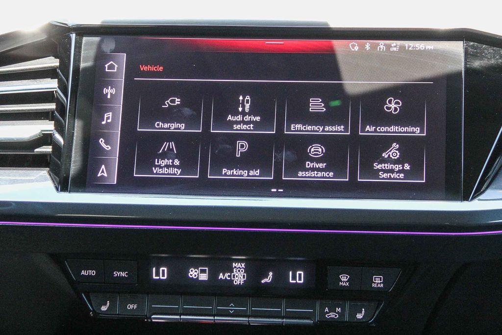 Thumbnail: 2023 Audi Q4 e-tron - 13