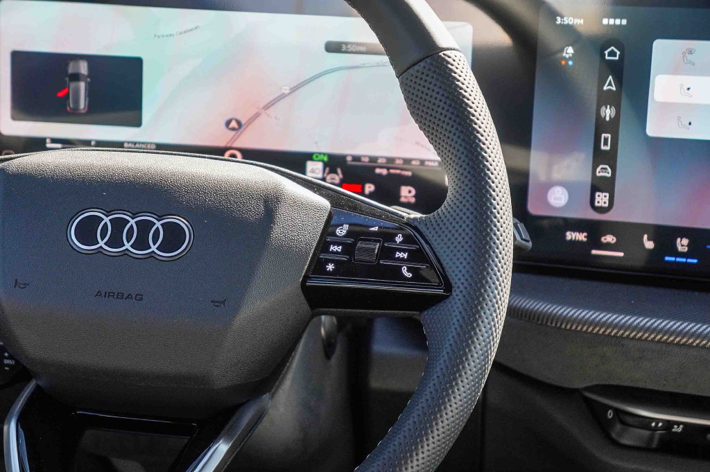 Thumbnail: 2026 Audi SQ5 - 22