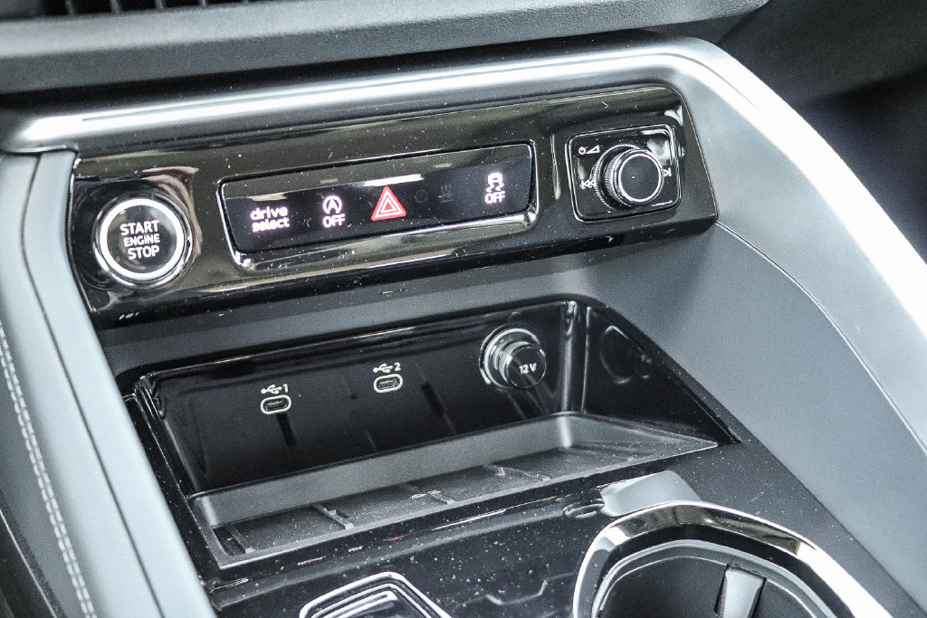 Thumbnail: 2026 Audi Q5 - 21