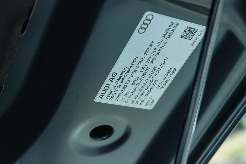 Thumbnail: 2026 Audi Q5 - 18