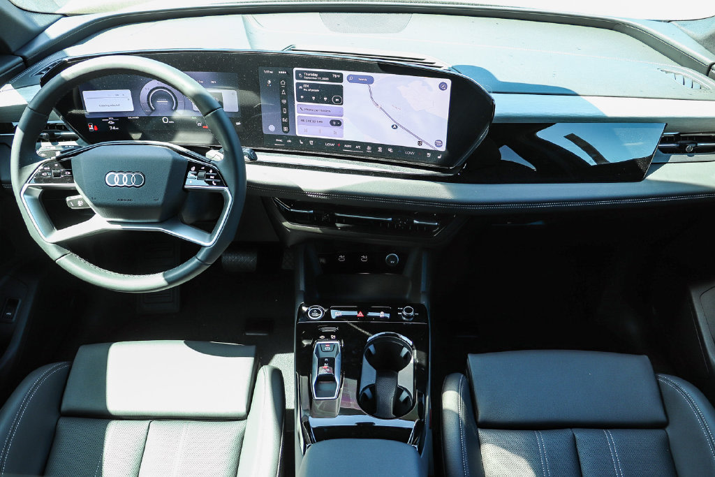 Thumbnail: 2027 Audi Q6 e-tron - 2