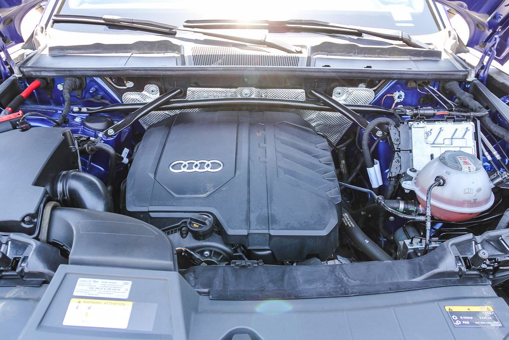 Thumbnail: 2021 Audi Q5 - 7