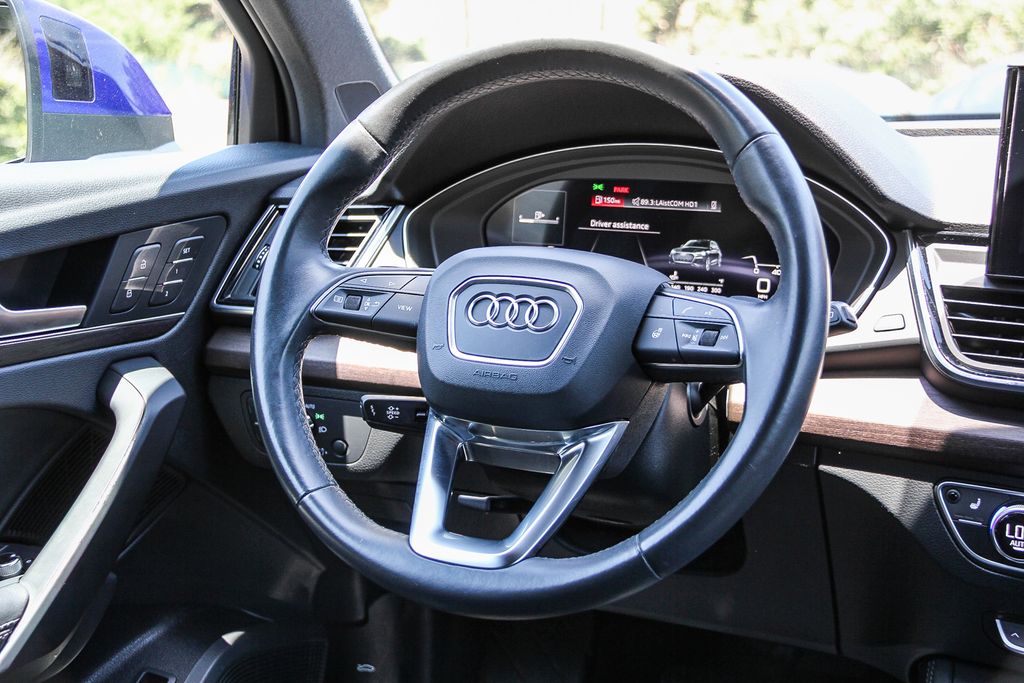 Thumbnail: 2021 Audi Q5 - 8