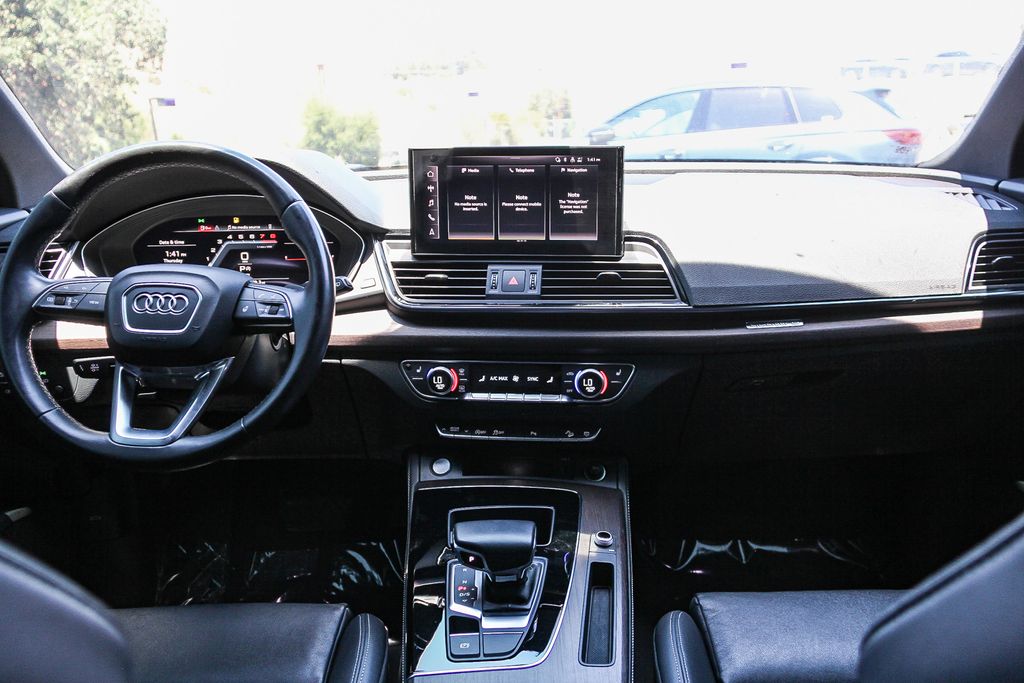 Thumbnail: 2022 Audi Q5 - 2