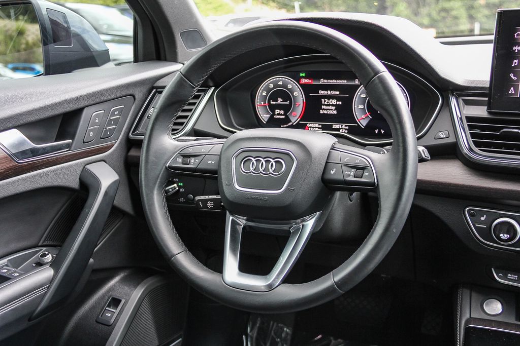 Thumbnail: 2023 Audi Q5 - 8