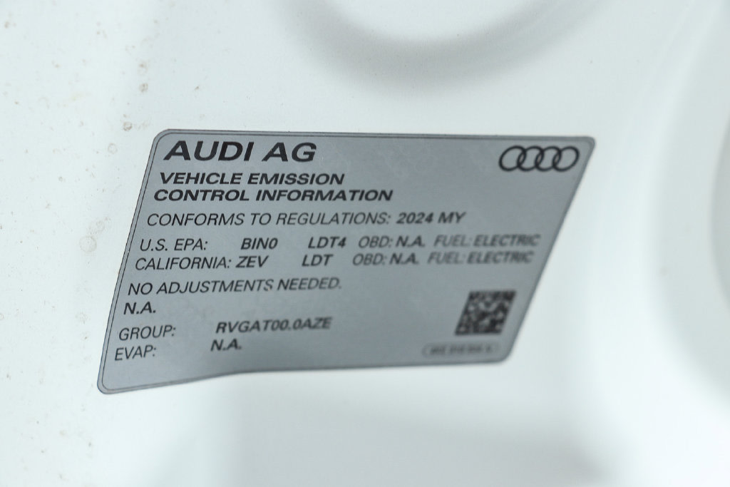 Thumbnail: 2024 Audi Q8 e-tron - 19