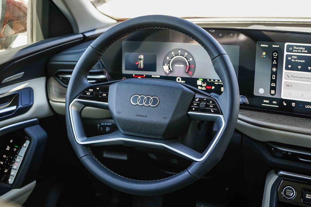 Thumbnail: 2026 Audi Q5 - 9