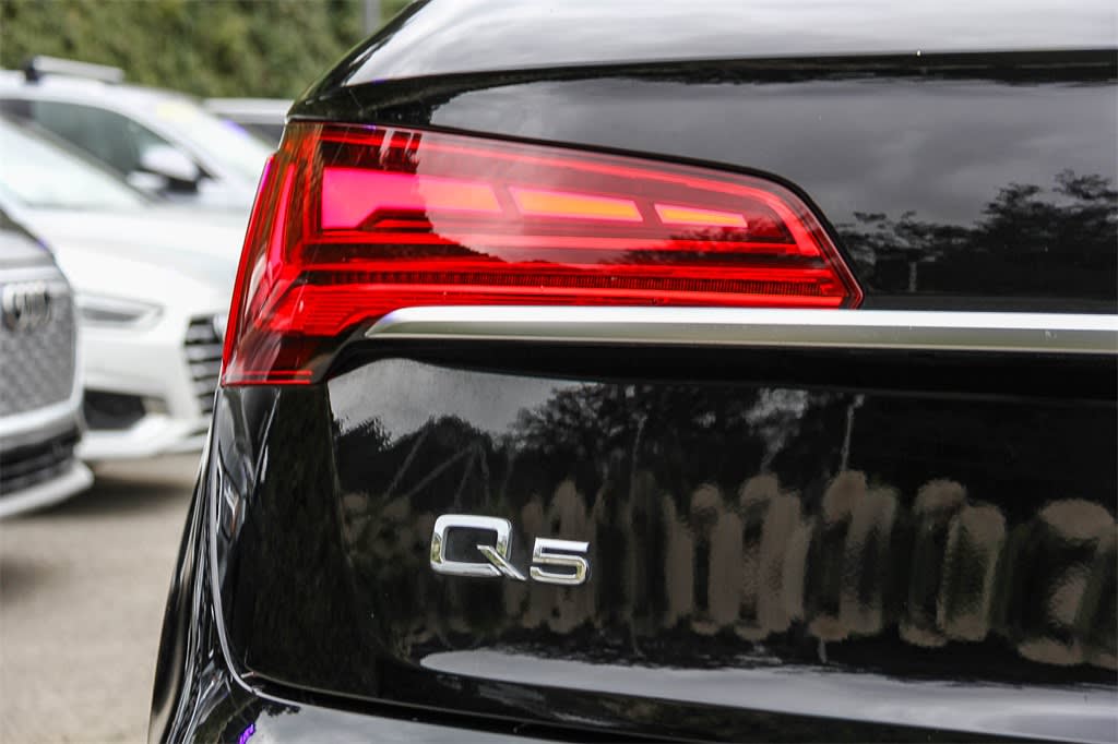 Thumbnail: 2023 Audi Q5 - 20