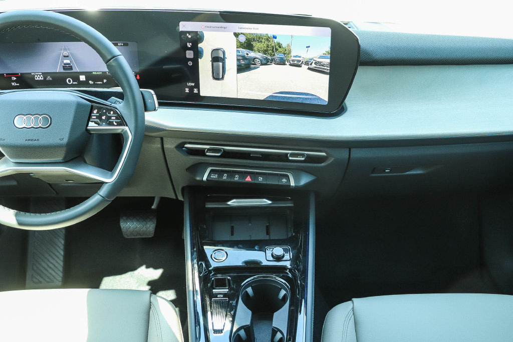 Thumbnail: 2026 Audi Q3 - 8