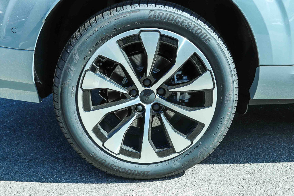 Thumbnail: 2026 Audi Q3 - 6