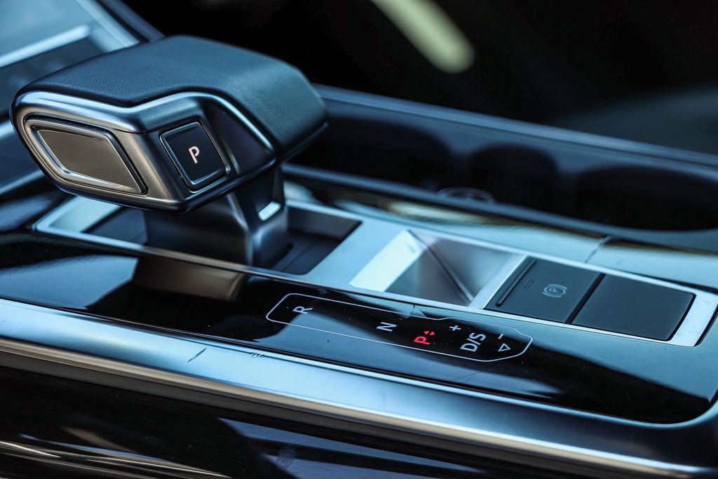 Thumbnail: 2026 Audi Q7 - 22