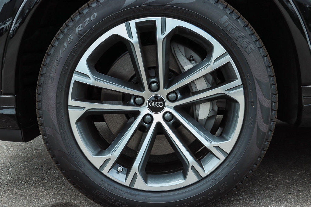 Thumbnail: 2026 Audi Q7 - 22