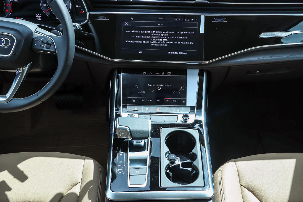 Thumbnail: 2026 Audi Q7 - 13
