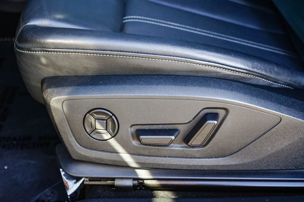 Thumbnail: 2023 Audi Q4 e-tron - 26