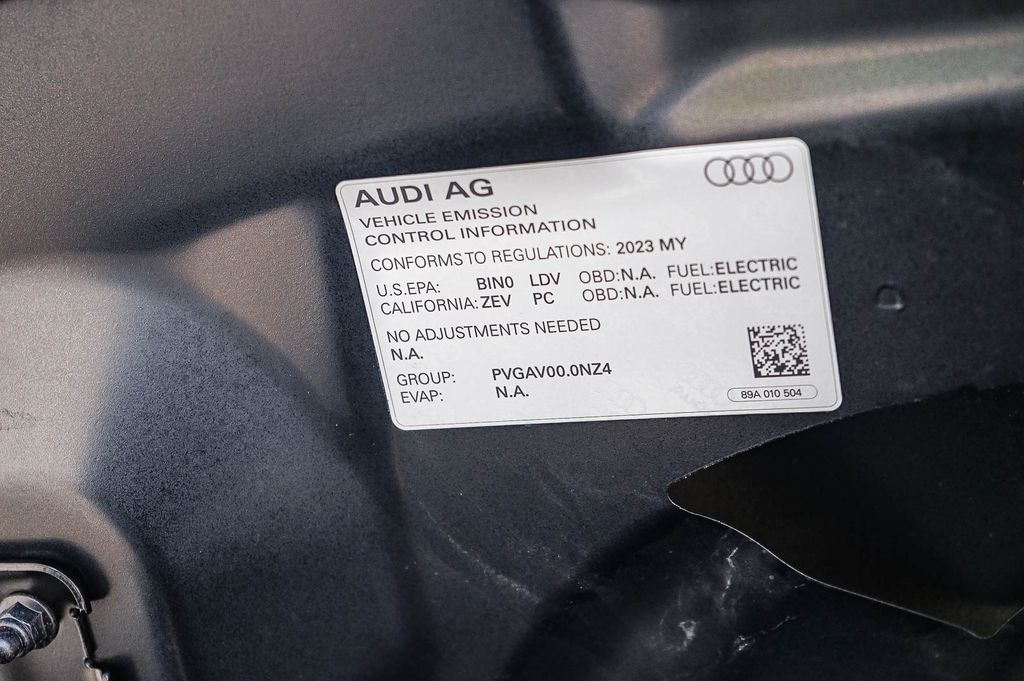 Thumbnail: 2023 Audi Q4 e-tron - 17