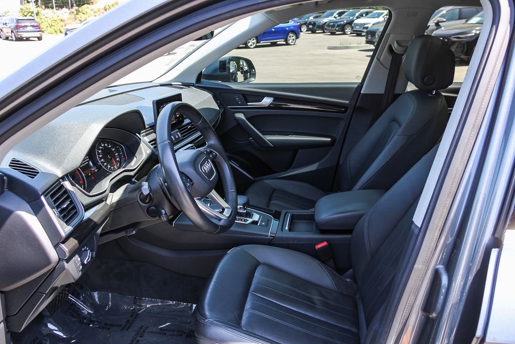 Thumbnail: 2019 Audi Q5 - 10