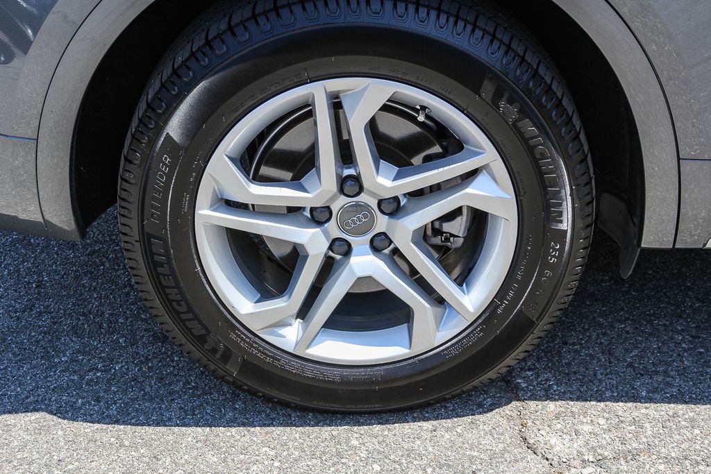 Thumbnail: 2019 Audi Q5 - 21