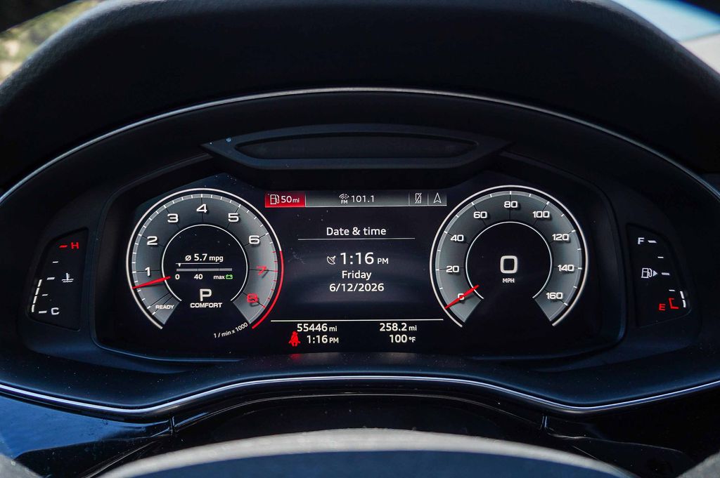 Thumbnail: 2019 Audi Q8 - 15