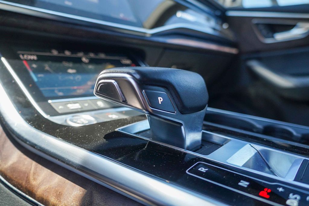 Thumbnail: 2019 Audi Q8 - 29