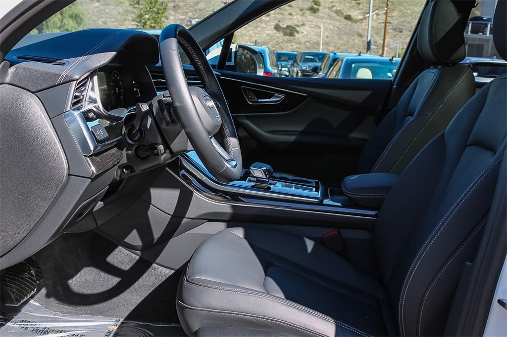 2025 Audi Q7 Premium 9
