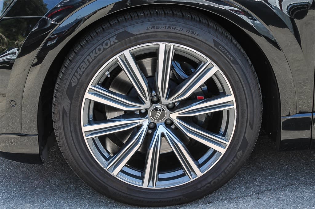 Thumbnail: 2022 Audi SQ8 - 7