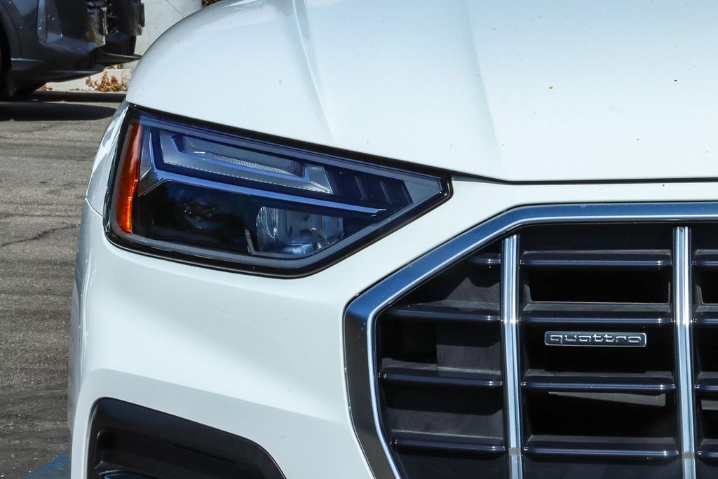 Thumbnail: 2023 Audi Q5 - 20