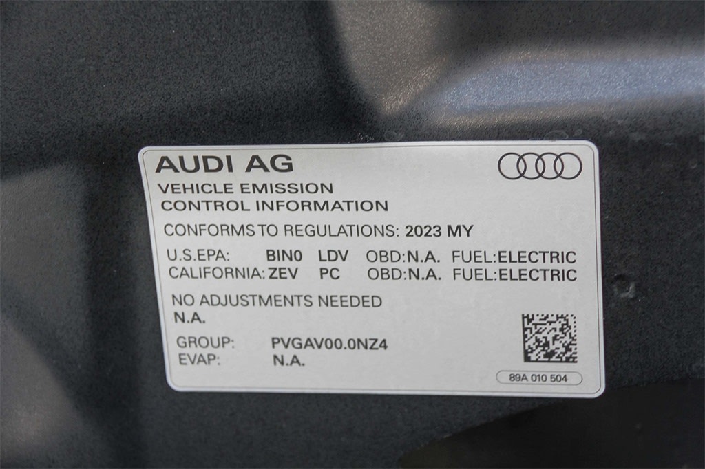 Thumbnail: 2023 Audi Q4 e-tron - 18
