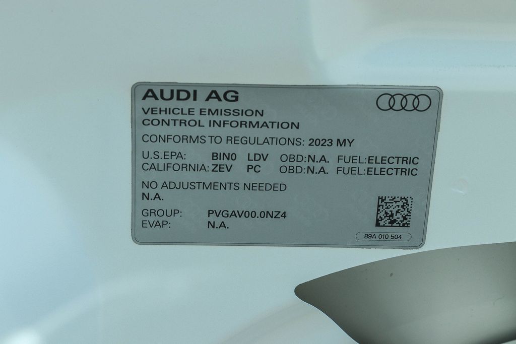 Thumbnail: 2023 Audi Q4 e-tron - 17