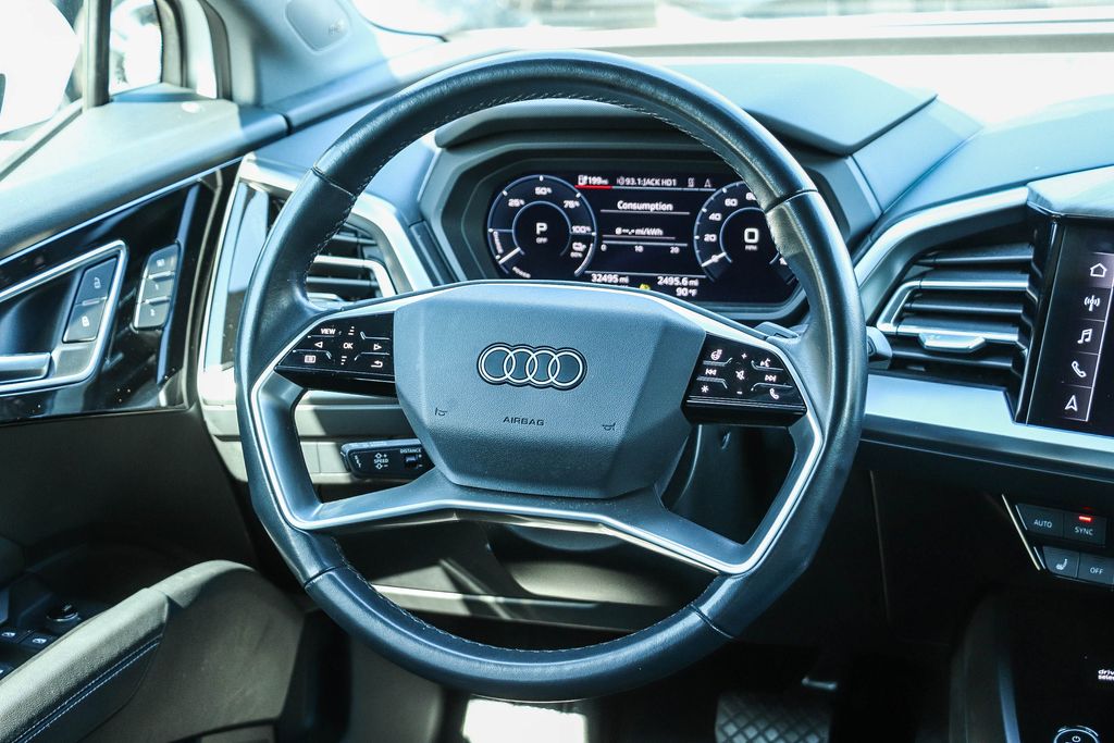 Thumbnail: 2023 Audi Q4 e-tron - 12