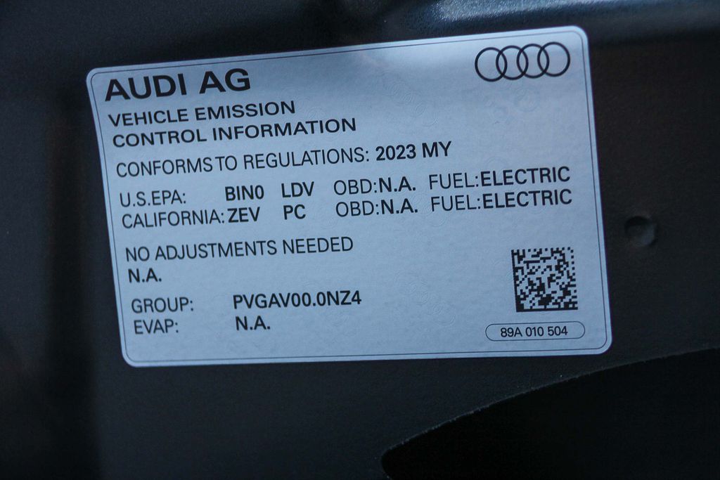 Thumbnail: 2023 Audi Q4 e-tron - 16