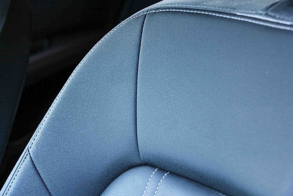 Thumbnail: 2023 Audi Q4 e-tron - 28