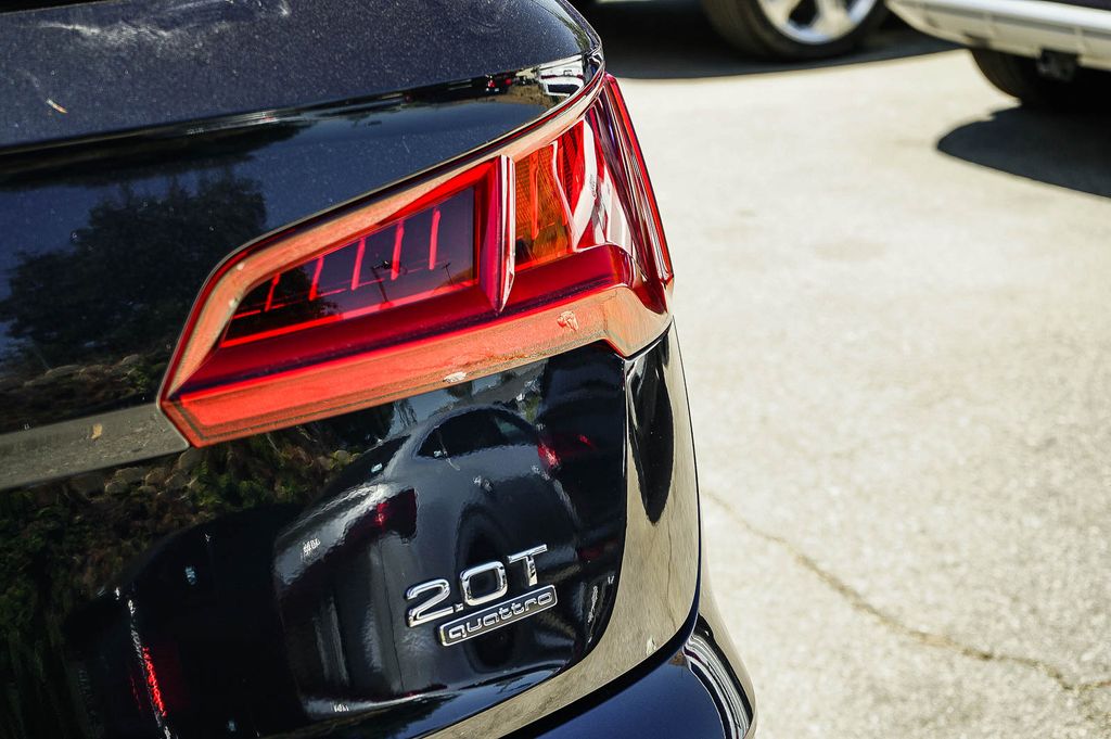 Thumbnail: 2018 Audi Q5 - 23
