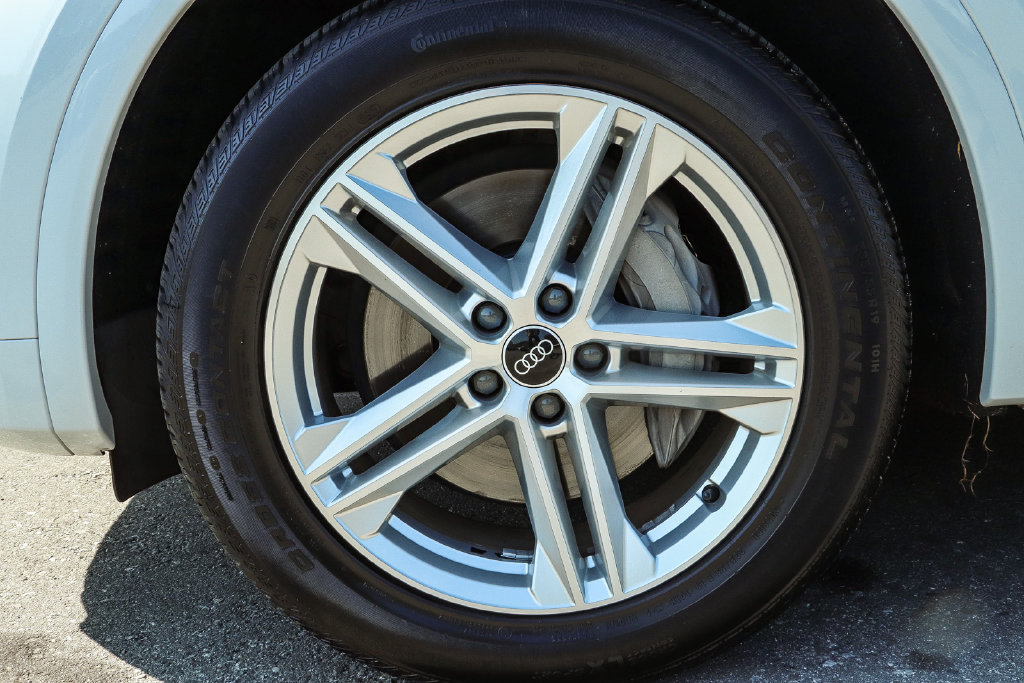 Thumbnail: 2021 Audi Q5 - 23