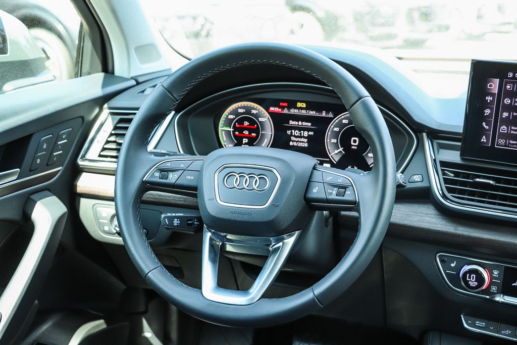 Thumbnail: 2025 Audi Q5 - 11