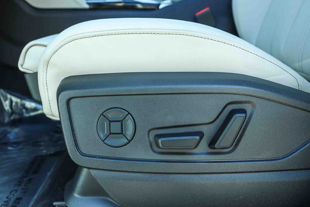 Thumbnail: 2026 Audi Q5 - 25