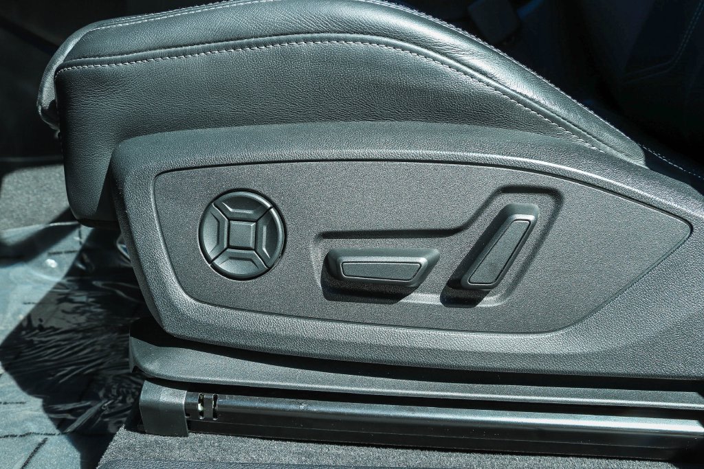 Thumbnail: 2024 Audi Q3 - 28