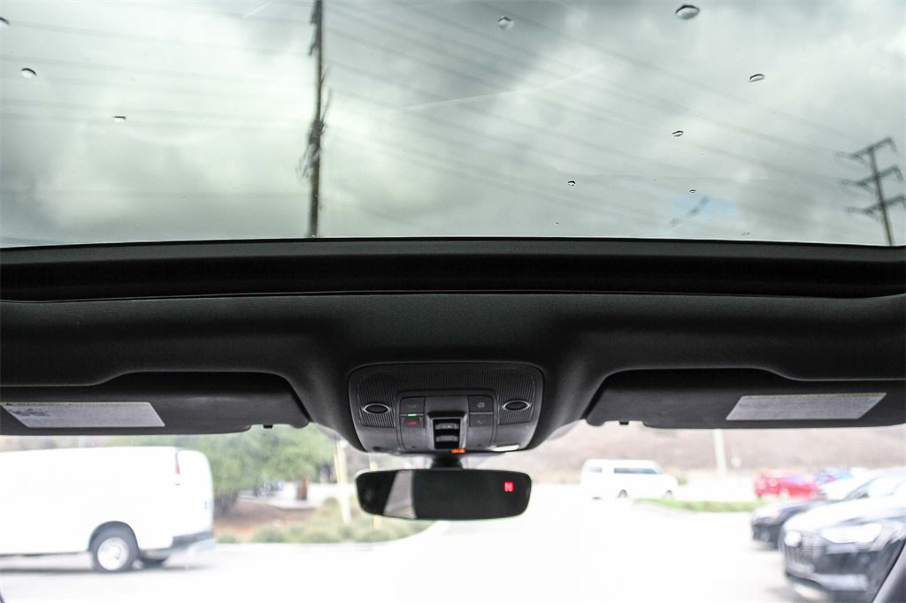 Thumbnail: 2022 Audi Q3 - 23