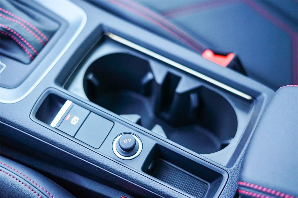 Thumbnail: 2025 Audi Q3 - 25