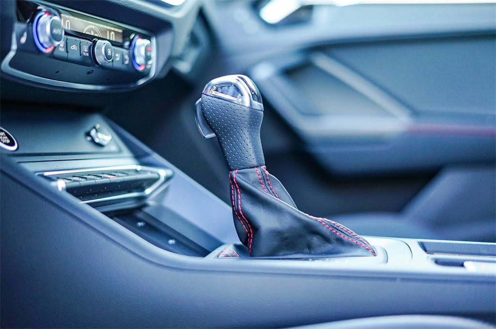 Thumbnail: 2025 Audi Q3 - 15