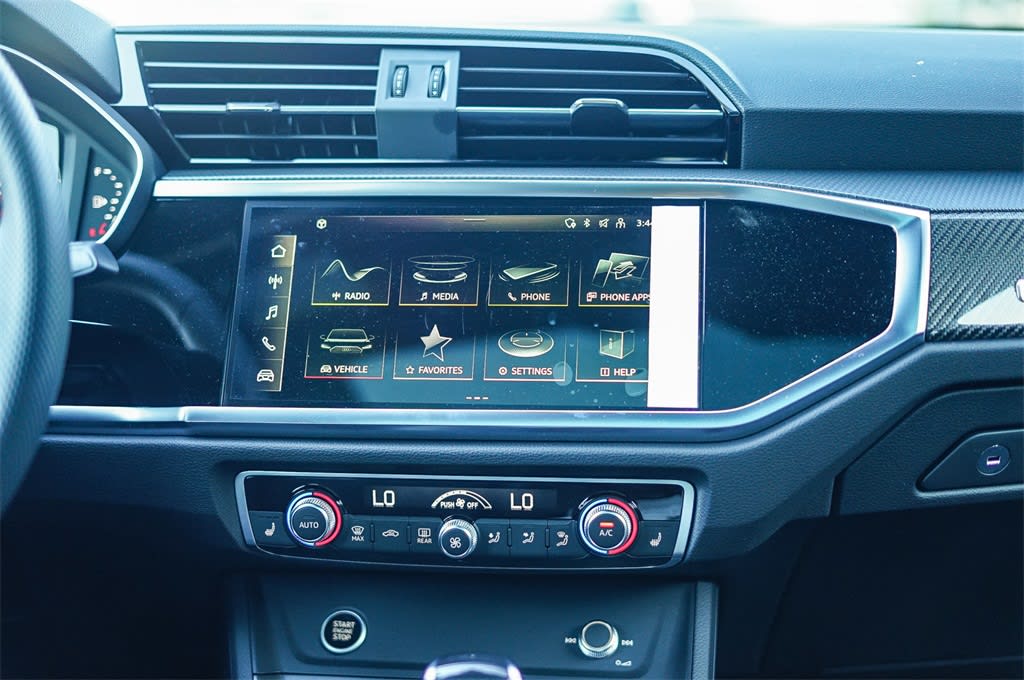 Thumbnail: 2025 Audi Q3 - 14